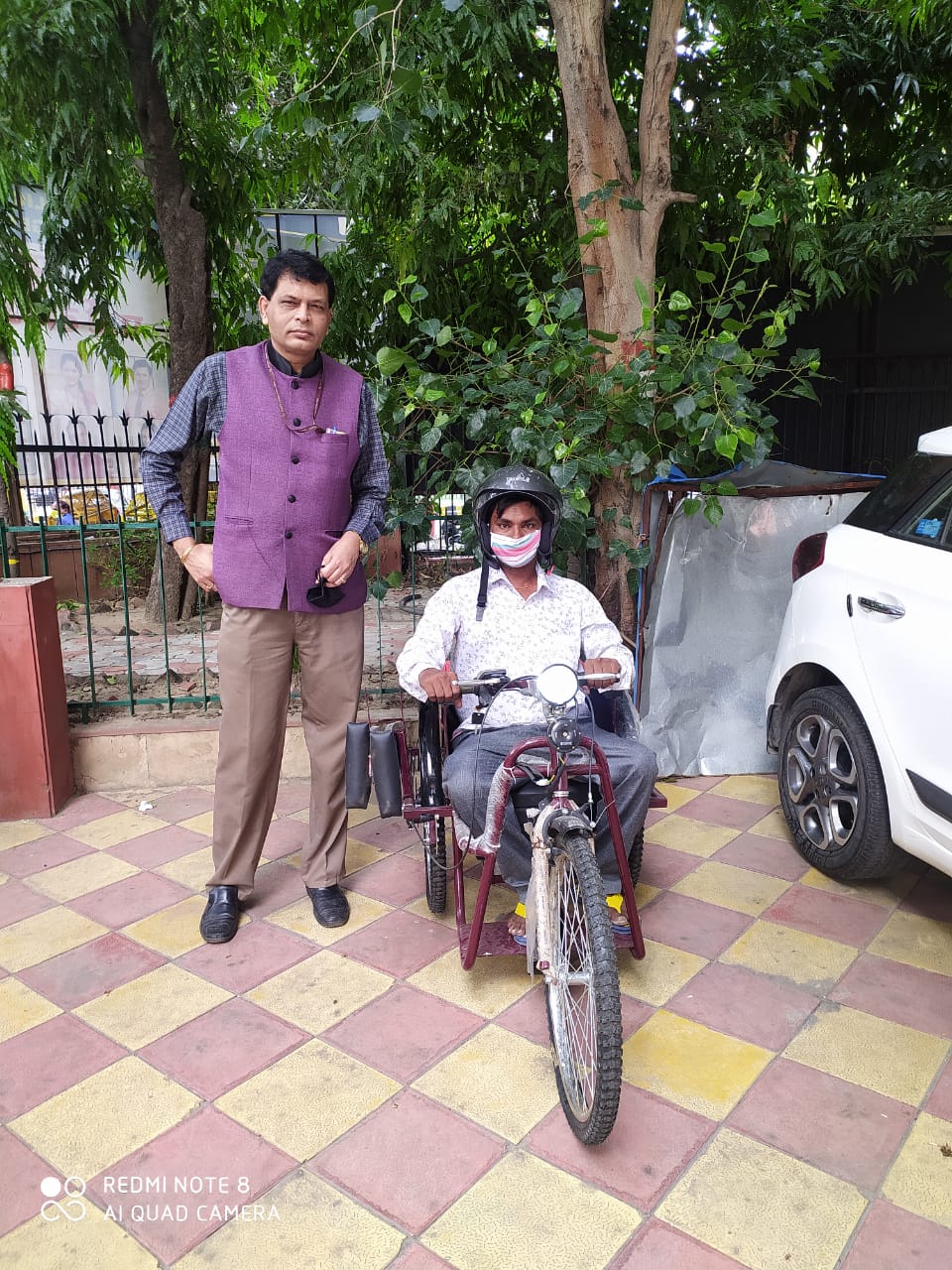 Officer's Touch of Compassion
