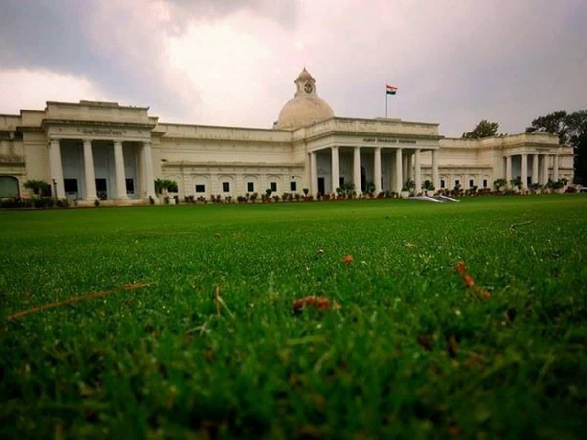 IIT-Roorkee