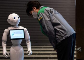 japans-technopro-acquires-indian-app-development-studio-robosoft-for-108-million-reporter-door-990x660