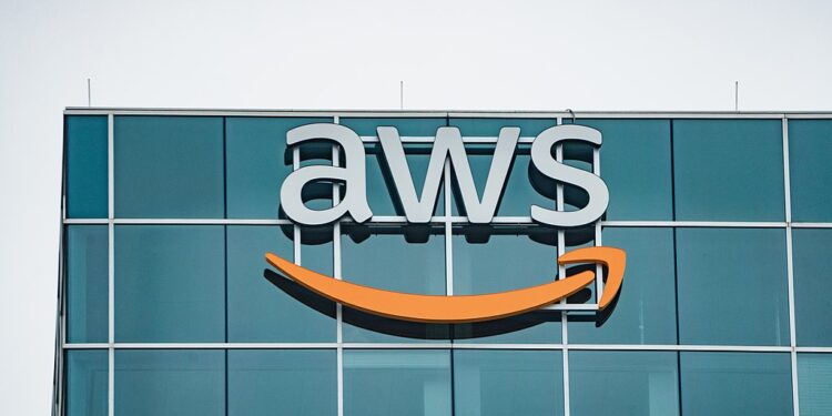 1024px-AWS_-_Amazon_Web_Services_Office_in_Houston,_Texas_(46600198075)