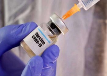 Health Ministry Reviews Progress of Covid Vaccination with States