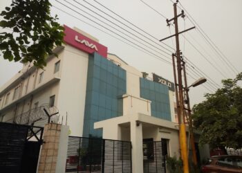 Lava acquires Panama-based B Mobile