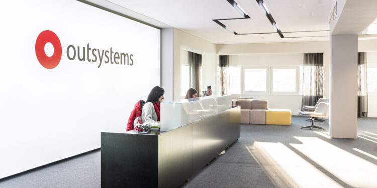 OutSystems Provides Tech Skills to Underrepresented Communities for Better Job Opportunities