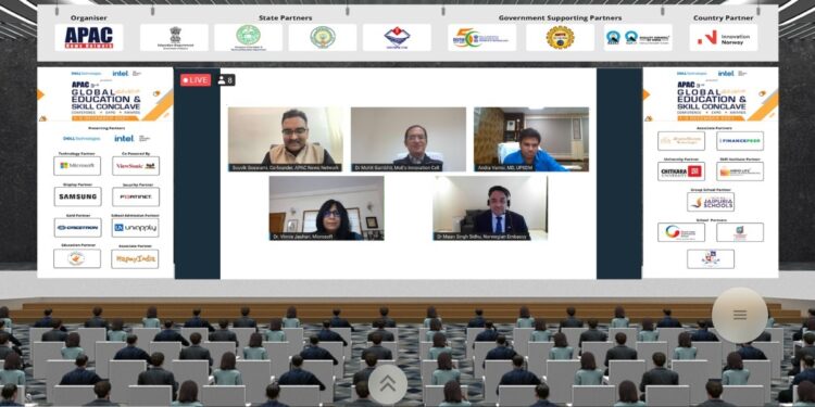 Education Leaders Deliberate on the Future of Hybrid Education