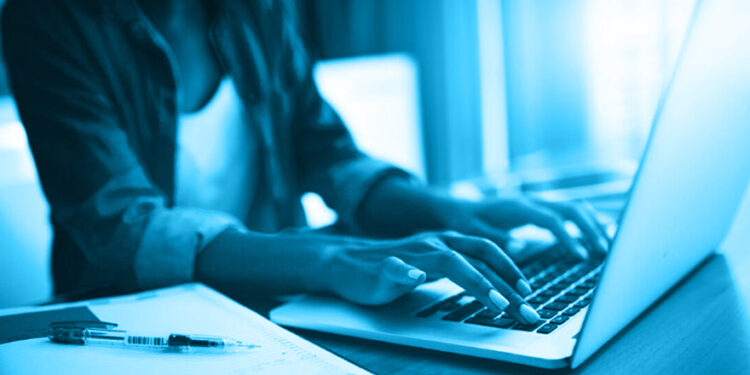 Toplyne accelerates time-to-market and enhances user experience with Snowflake