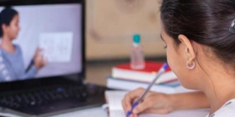 upGrad acquires Harappa Education