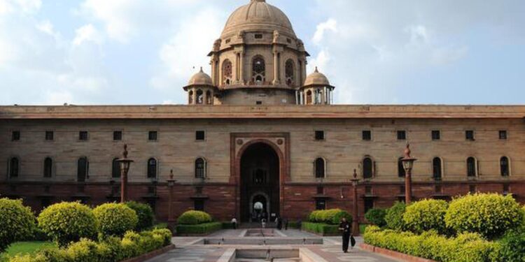 Central Government Undertakes Top-Level Bureaucratic Reshuffle