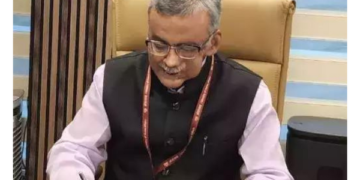 Dr Akhilesh Gupta assumes additional charge of Secretary SERB
