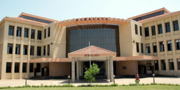 IIT Madras Unveils New Touchscreen Technology that Lets User Feel the Texture of Images