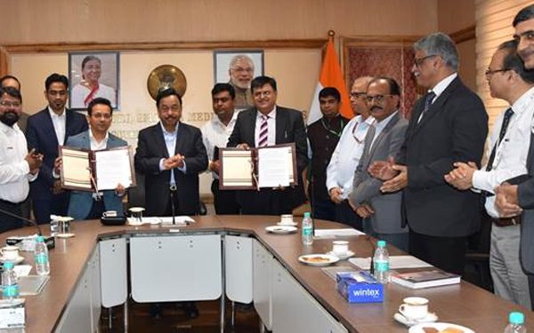 NSIC Signs MoU with Phillips Machine Tools India