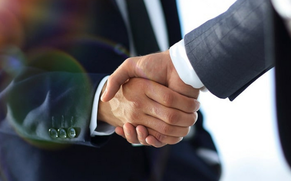 Trivitron Healthcare signs MoU with Amity University