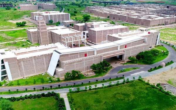 IIT Jodhpur establishes centre for research and innovation in clean energy