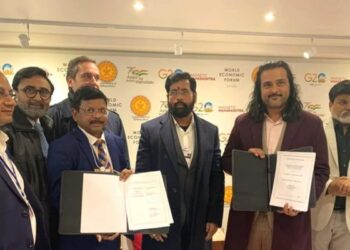 Maharashtra Govt & Berkshire Hathaway to develop 1,000-acre smart city in Raigarh