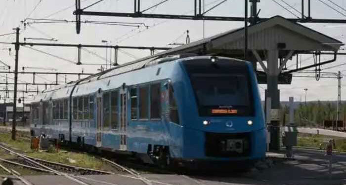 Indian Railways to run 35 Hydrogen trains under “Hydrogen for Heritage”