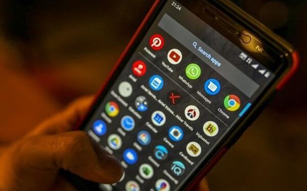 Government's new security testing plan targets pre-installed phone apps
