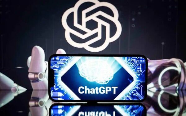 GrowthSchool integrates No code AI and chatGPT in courses