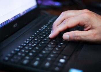 Internet block affects 27 million as Punjab Police hunts for Amritpal Singh