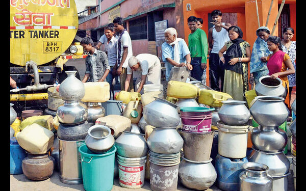 Jamshedpur Steel City admin issues helpline numbers for tanker services
