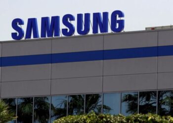 Samsung to open 15 premium experience stores across India