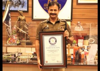 IPS officer Krishna Prakash takes charge as Chief of Maharashtra's Force One