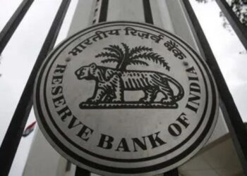 RBI flags governance gaps and accounting policies of banks