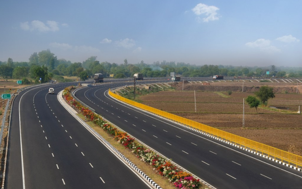 Government reworks highway targets for FY24 at over 14,000 km