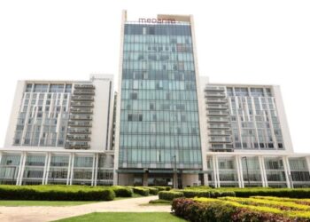 Medanta and DLF to develop 400 bed multi-specialty hospital in Delhi
