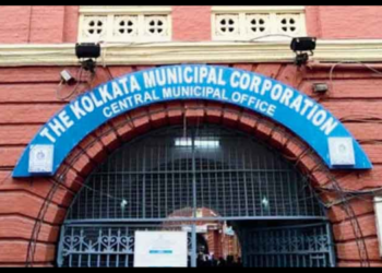 KMC is constructing a new Rs 43.5 crore drainage pumping station at Northern Park in Bhowanipore to address waterlogging in key roads.