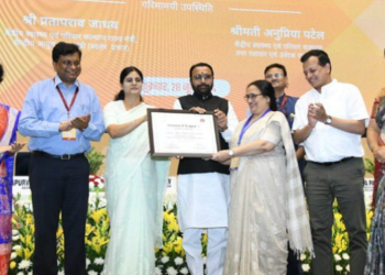 Union Ministers Unveil Healthcare and Food Safety Initiatives at Ayushman Bharat Event