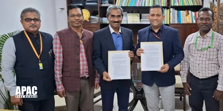 IIT Madras, Agriculture Ministry Team Up to Help Farmers with Digital Services