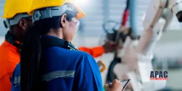 HDFC Bank and Startup India launch the Manufacturing Accelerator Program to boost India's manufacturing sector by supporting innovative startups.