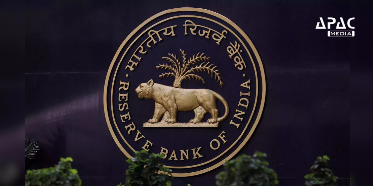 RBI Allows Small Finance Banks to Offer Credit Lines on UPI