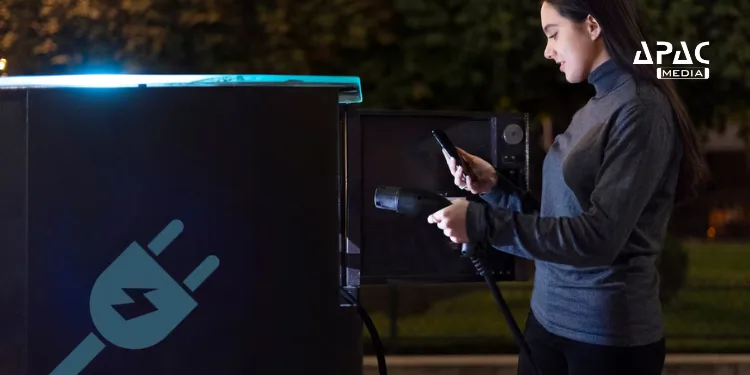 DDA and CESL partner to install EV charging and battery swapping stations in Delhi's sports complexes, boosting clean mobility infrastructure and supporting India's decarbonization goals.