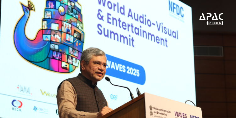 Mumbai to establish Indian Institute of Creative Technology (IICT) in Film City with Rs 400 crore central funding; WAVES 2025 summit secured for Mumbai, boosting creative tech and media education.