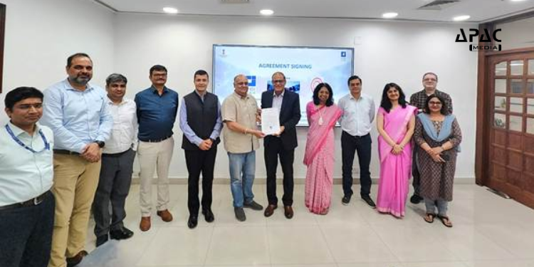 C-DOT & IIT Delhi develop AI chatbot for disaster warnings! Multilingual, real-time alerts, & automated emergency response.