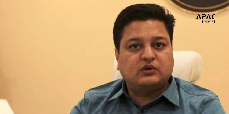 During the ongoing UP bureaucratic reshuffle, Ayodhya gets a new DM, IAS Nikhil Tikaram Funde.