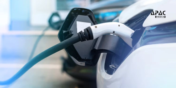 Delhi Panel to Review EV Policy Delays, Flyover Charging, and Battery Waste Strategy