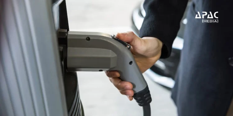 Delhi HC orders Delhi Govt to release pending EV subsidies, directing Transport Dept to set up a dedicated account to clear Rs 48 cr dues under 2020 EV policy.