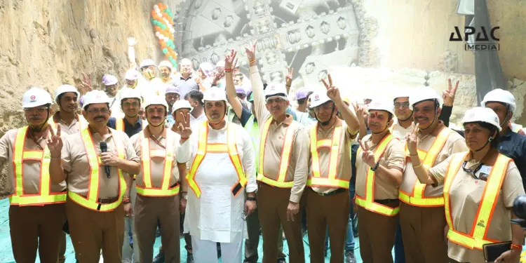 Delhi Metro has achieved a major milestone on the Aerocity-Tughlakabad corridor with the successful TBM breakthrough of a 792-metre tunnel, part of Phase IV's Golden Line underground section.