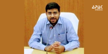 UP Govt Transfers 23 IAS Officers; IAS Deepak Meena Made DM, Gorakhpur