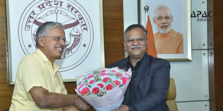 IAS Shashi Prakash Goyal Assumes Charge as New Chief Secretary of Uttar Pradesh