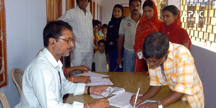 The Election Commission plans to finish hearings for over 31.6 lakh unmapped voters in West Bengal by 5-6 January, deploying EROs, AEROs and micro-observers statewide.