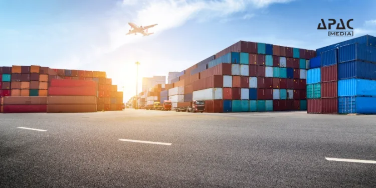 India’s exports hit a record $418.91 billion in H1 FY25, growing 5.86% on strong services, electronics and engineering sectors, supported by key FTAs and robust global demand.