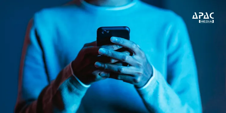 Kolkata Police has issued a cyber safety advisory warning users against downloading APK files from unknown numbers, following arrests linked to remote-access banking frauds.