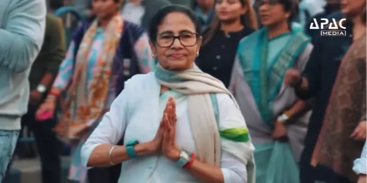 West Bengal government allocates over Rs 300 crore to KMC for projects under the Amader Para, Amader Samadhan scheme, focusing on roads, drainage and street lighting.