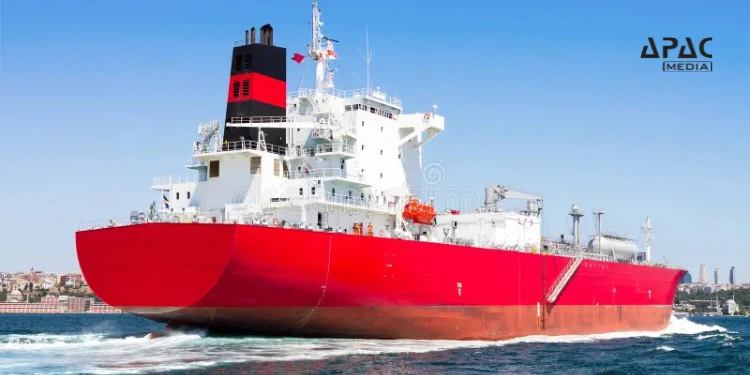 LPG Vessel ‘Jag Vikram’ Carrying 20,400 Tonnes to Arrive in India on April 14