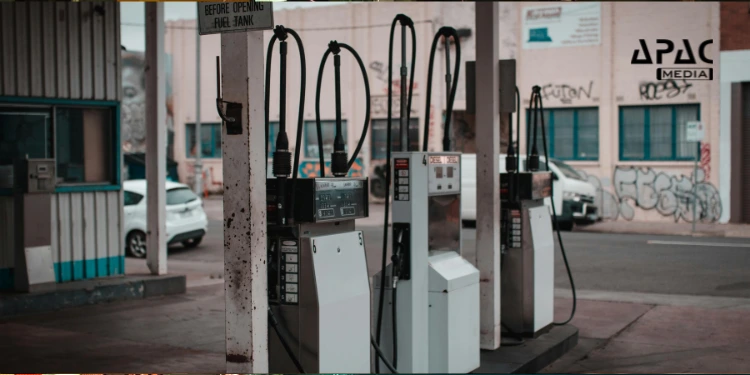 Centre Imposes Rs 3/Litre Petrol Export Duty, Slashes Diesel, ATF Levies