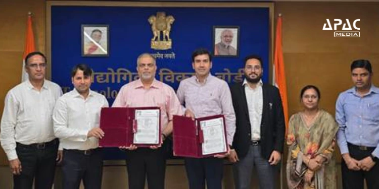 Govt Signs Pact to Develop Advanced CAR-T Cell Therapy for Multiple Myeloma