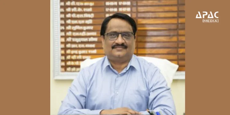 IAS Alok Kumar Singh Shifted as MP Transfers 29 Officers