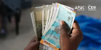 Rupee Strengthens 19 Paise to 95.16 per US Dollar in Early Trade
